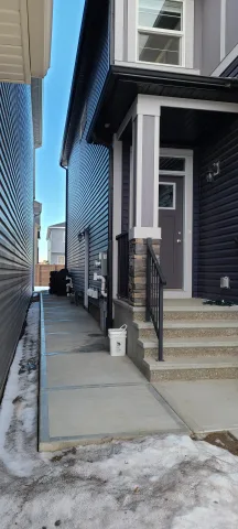 All inclusive furnitured 2-br suite near South Health Campus