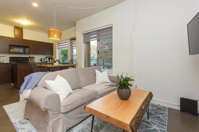 01-living-room