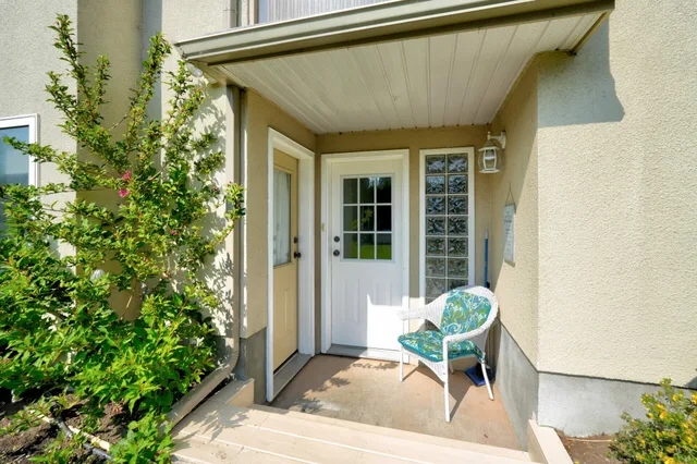 11714 quinpool-25