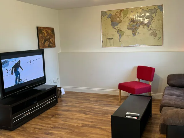 Living Room - 1