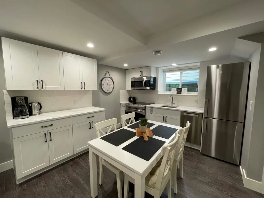 Kitchen and nook