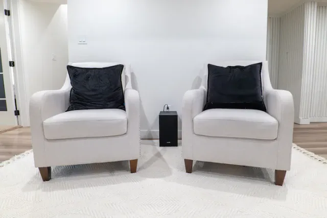 Living room 4
