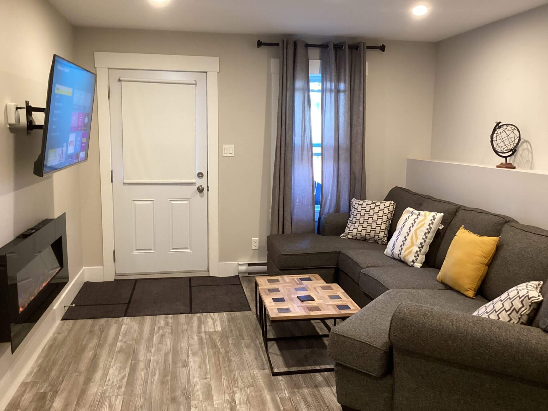 The living room 2