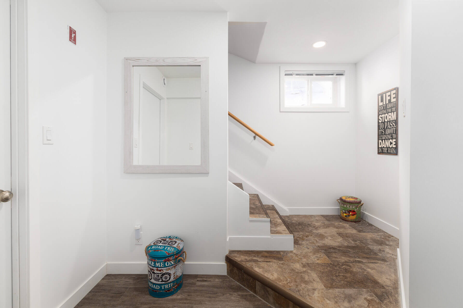 703_5th_St_E-Airbnb-24