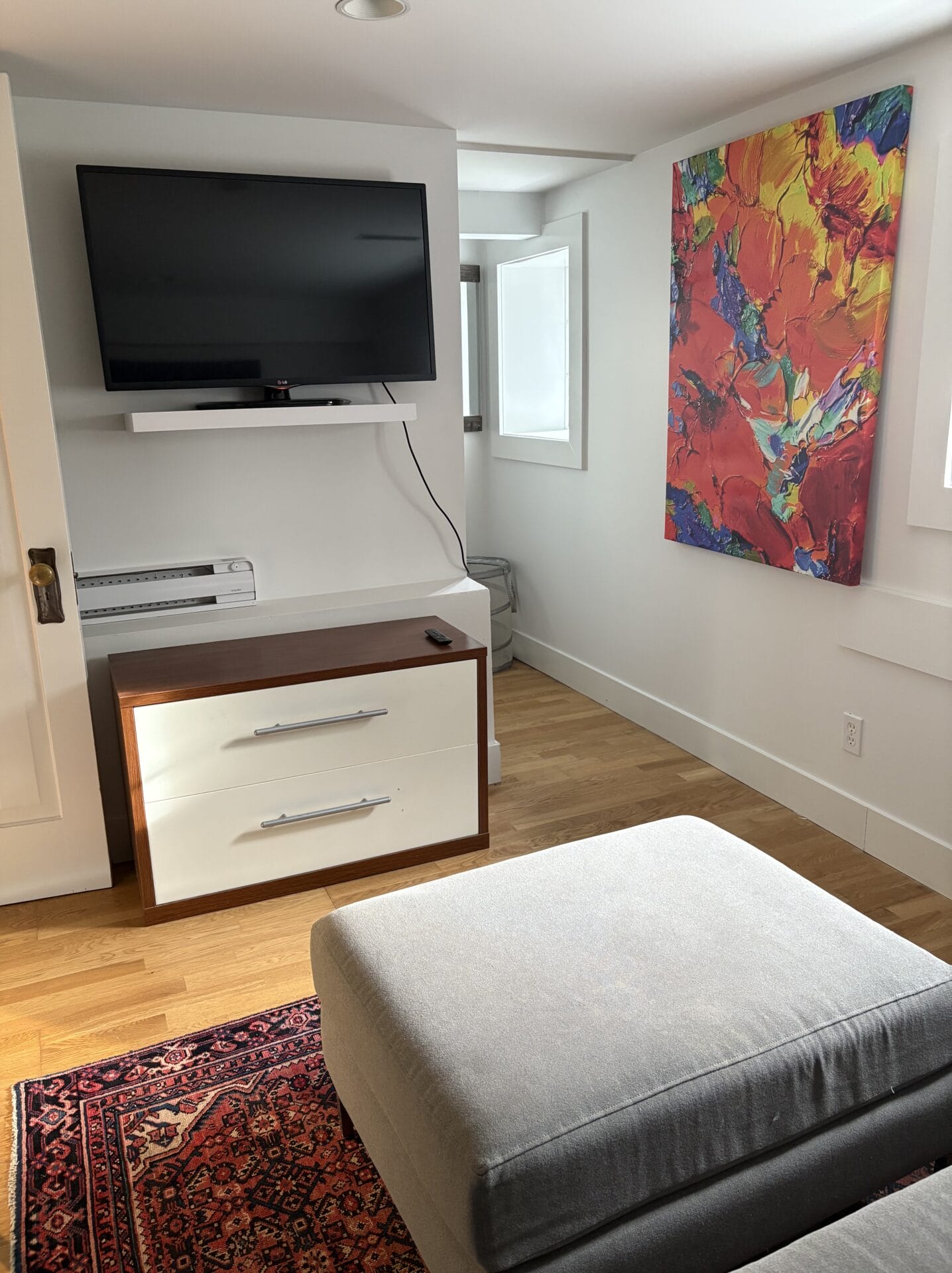 Back livingroom tv